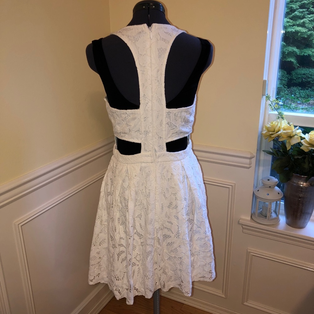 LULU'S White Lacy Fitted Back Cut Out Dress Sleeveless Pretty